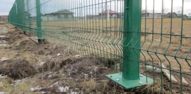 Купить сваи для ограждения от производителя в Шадринске от 1423 руб: низкая цена, быстрая установка